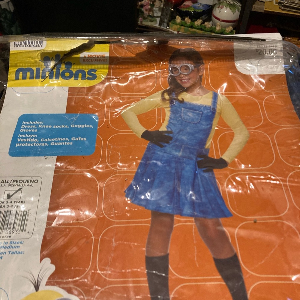 Minion costume for girl